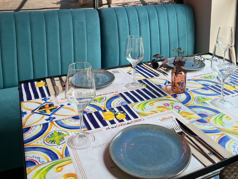 Cómo elaborar un menú de restaurante paso a paso