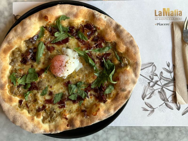 ¿Cuántas calorías tiene una pizza? Información nutricional y tipos