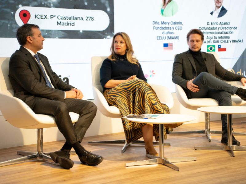 Loli Requelme participa en la presentación de ‘La Franquicia Española en el mundo’