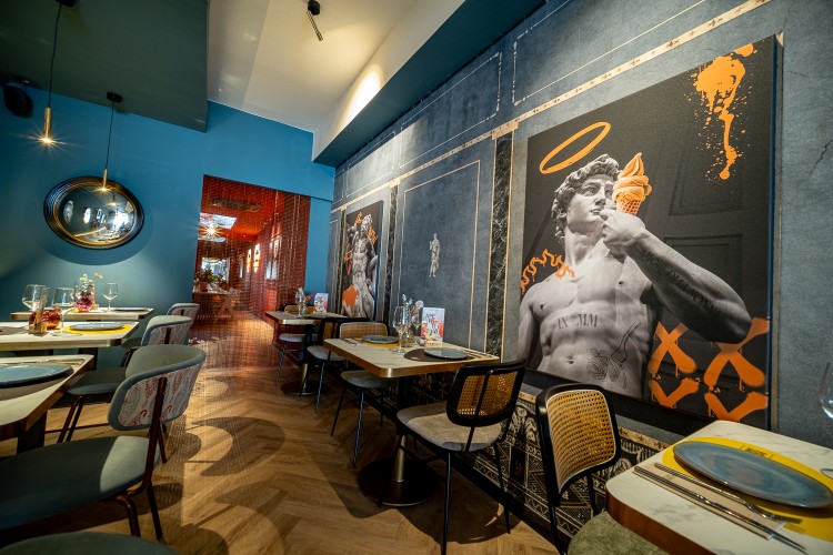 Restaurante italiano para parejas y citas íntimas en el barrio del Actur