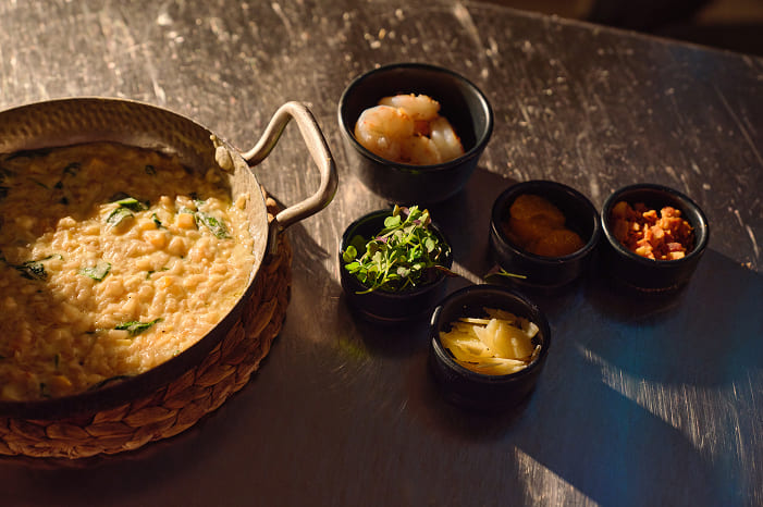 sabor inesperado lamafia se sienta a la mesa
