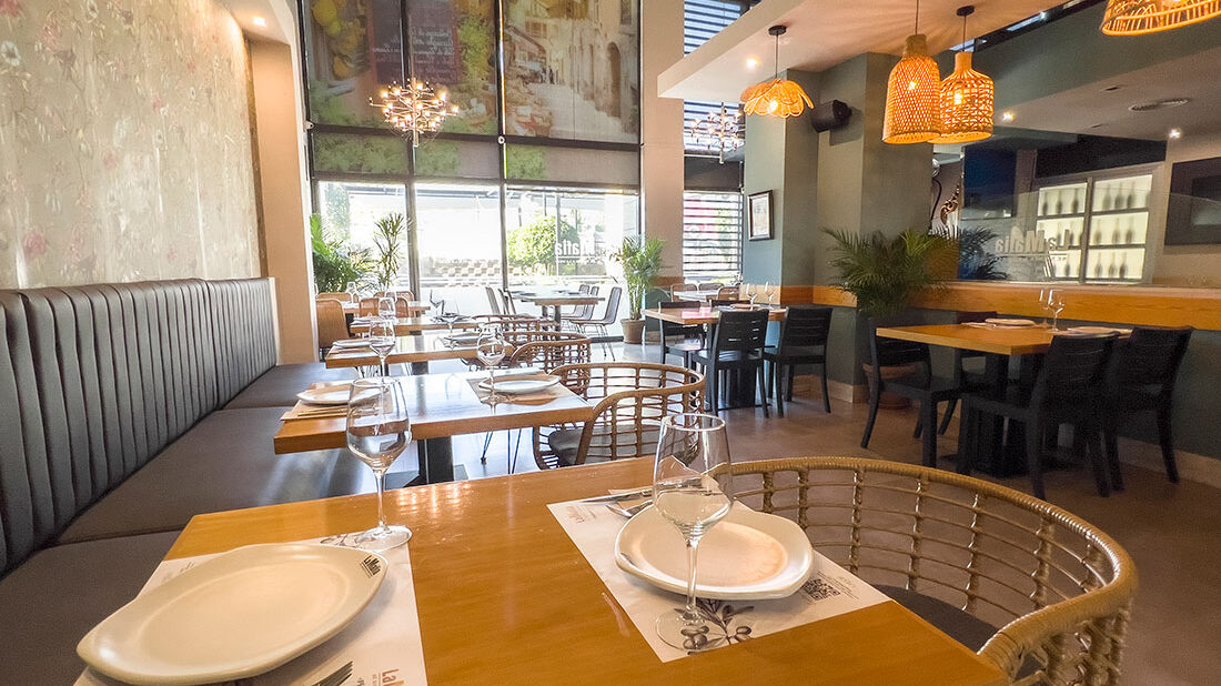 Comer italiano en Tomares